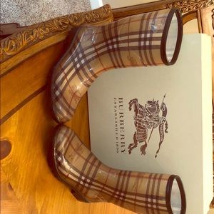 Burberry rain boots